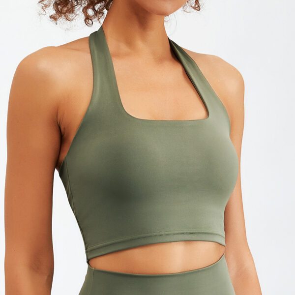 Sports Vests Women Wear Tight Yoga Clothes Over Them - Image 4