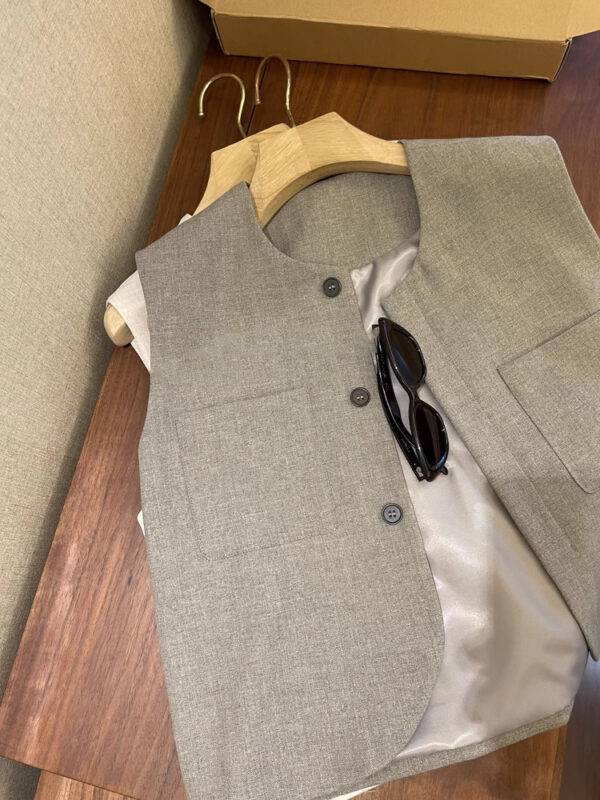 Loose Round Neck Sleeveless Suit Vest For Women - Image 6