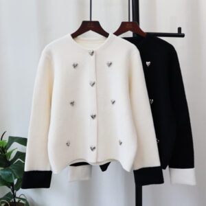 Love Contrast Color Design Knitted Double-faced Woolen Goods Cardigan